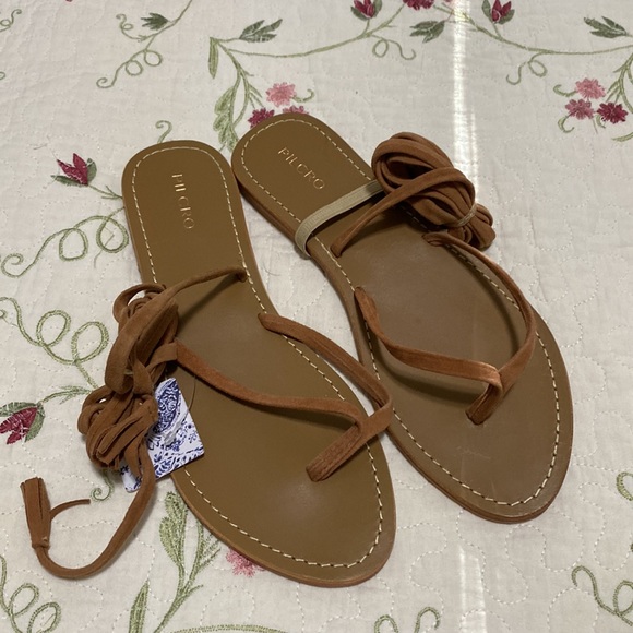 Anthropologie Pilcro Tie Up Sandals sz 8 Brown Flats tassels NWOB - Picture 4 of 9